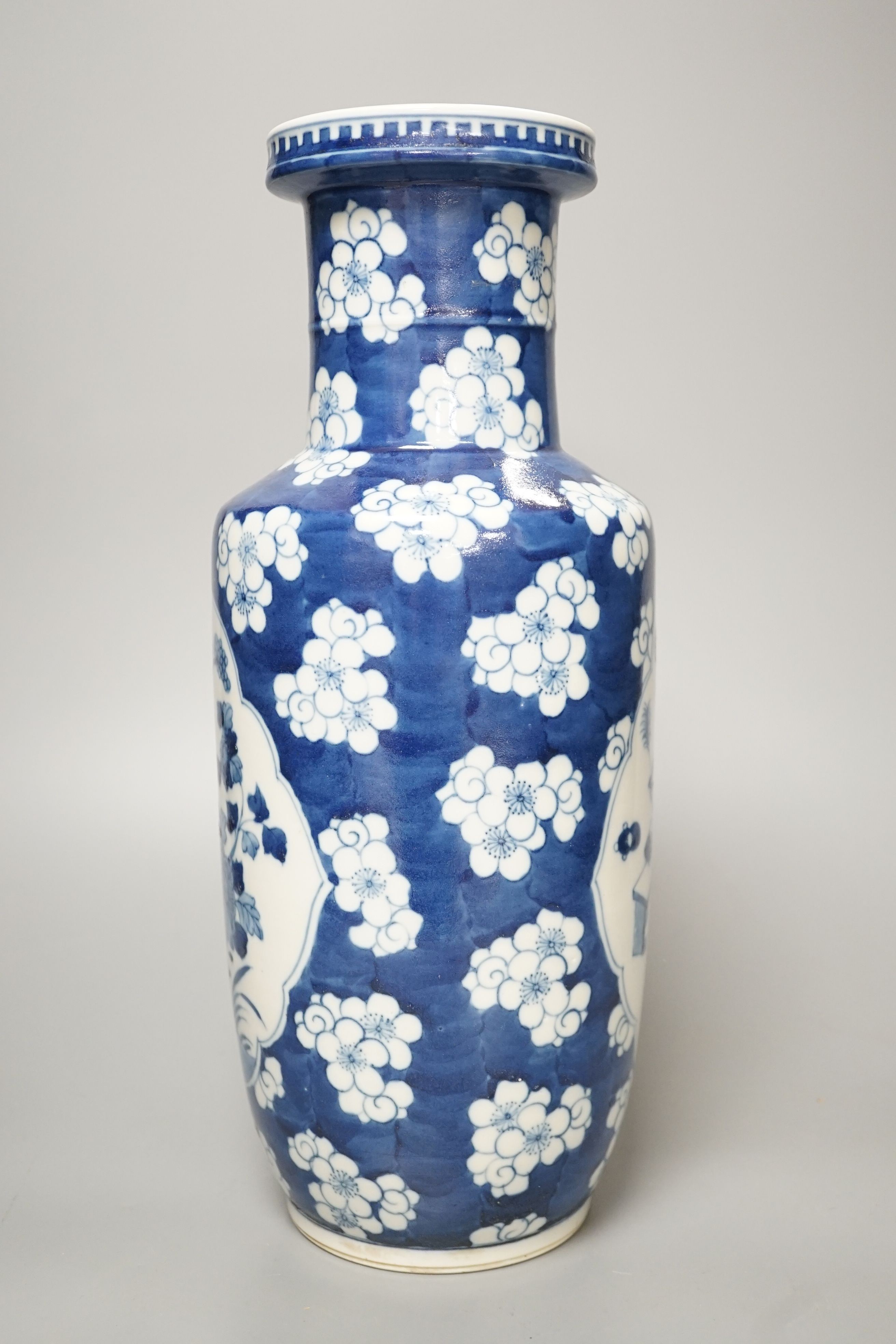 A Chinese blue and white rouleau vase, height 36.5cm